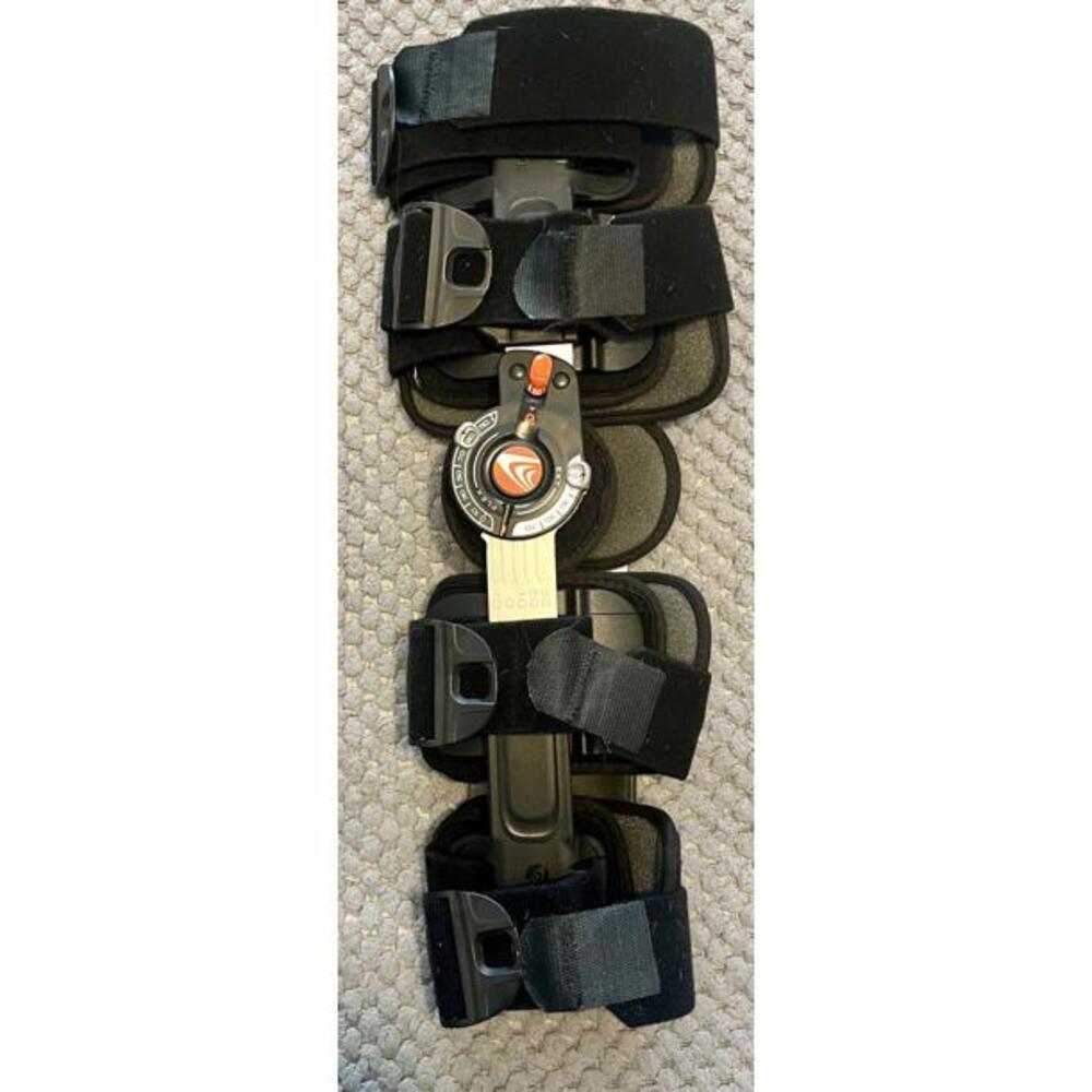 Breg T Scope Premier Post-Op Padded Adjustable Knee Brace Left/Right